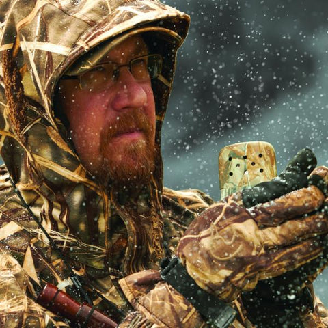 Lifestyle image of 12-Hour Realtree® Hand Warmer in a hunters hands